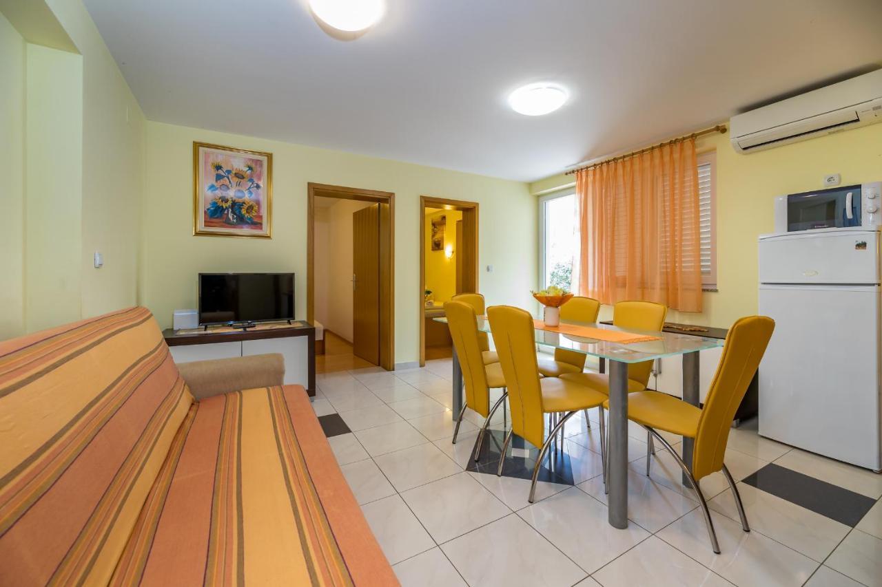 Apartments Ljubica Garden 巴斯卡 外观 照片