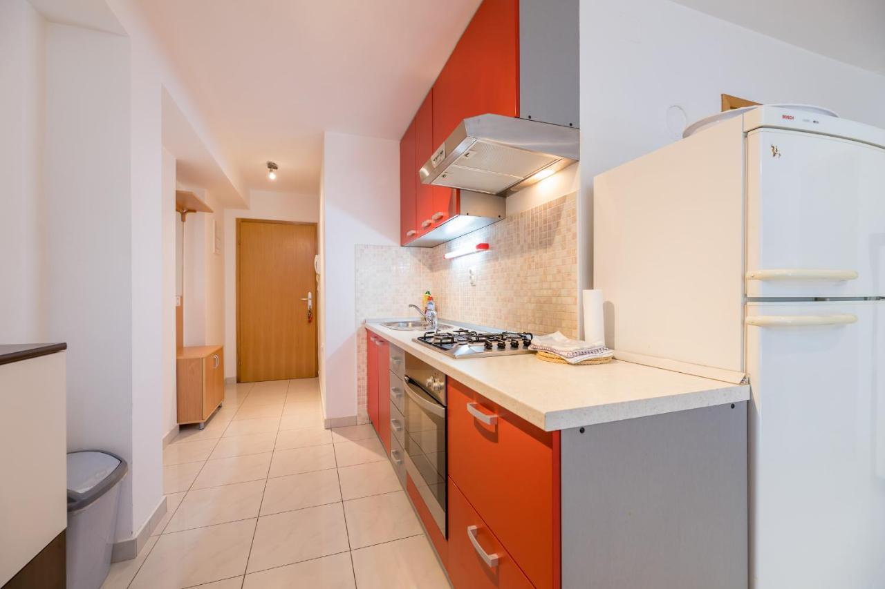Apartments Ljubica Garden 巴斯卡 外观 照片