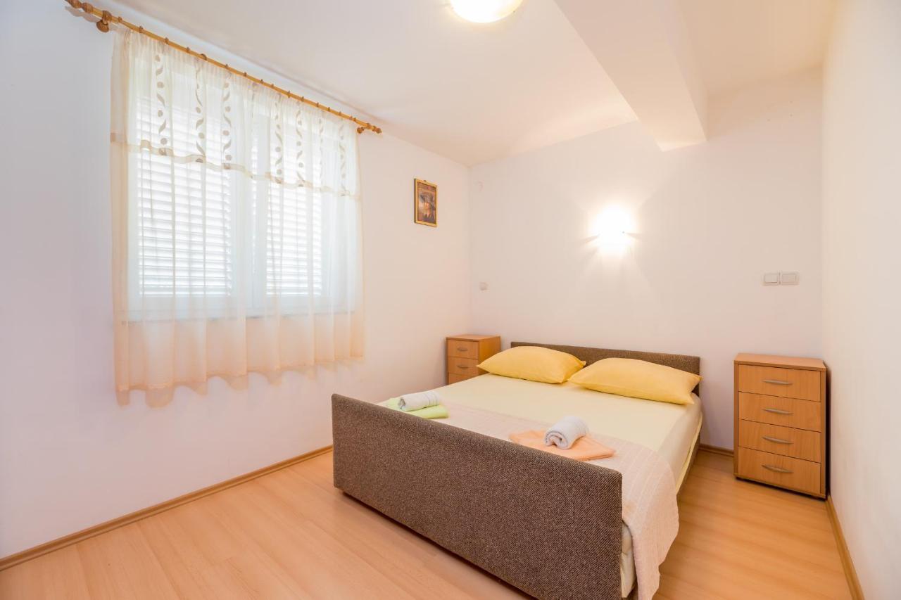 Apartments Ljubica Garden 巴斯卡 外观 照片