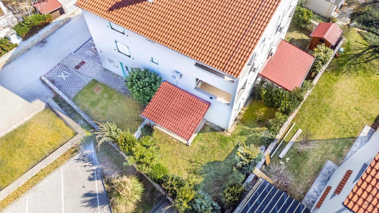 Apartments Ljubica Garden 巴斯卡 外观 照片