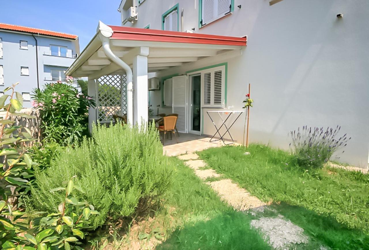 Apartments Ljubica Garden 巴斯卡 外观 照片